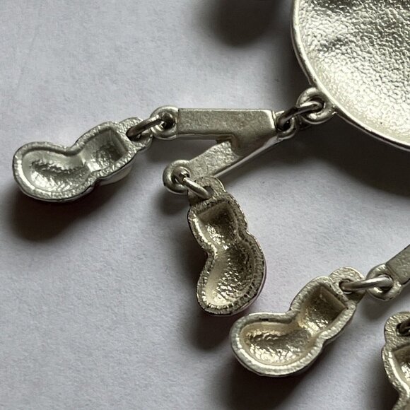 Christmas Cat In Santa Hat Dangling Legs Silver Red & Black Vintage - Picture 7 of 12